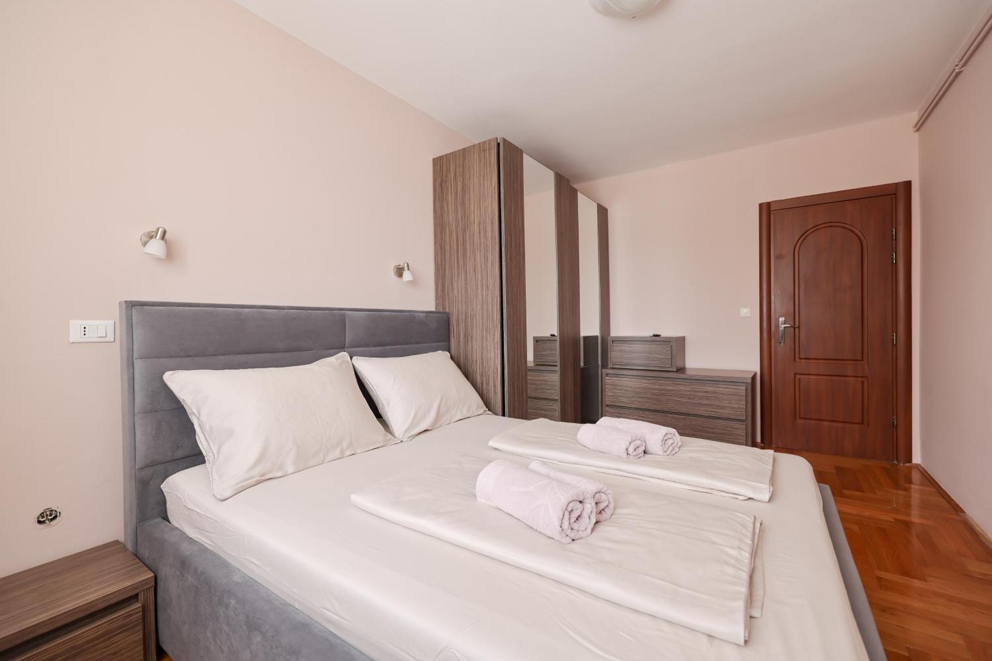 Ad Astra Punta Skala Apartment Petrcane Exterior foto